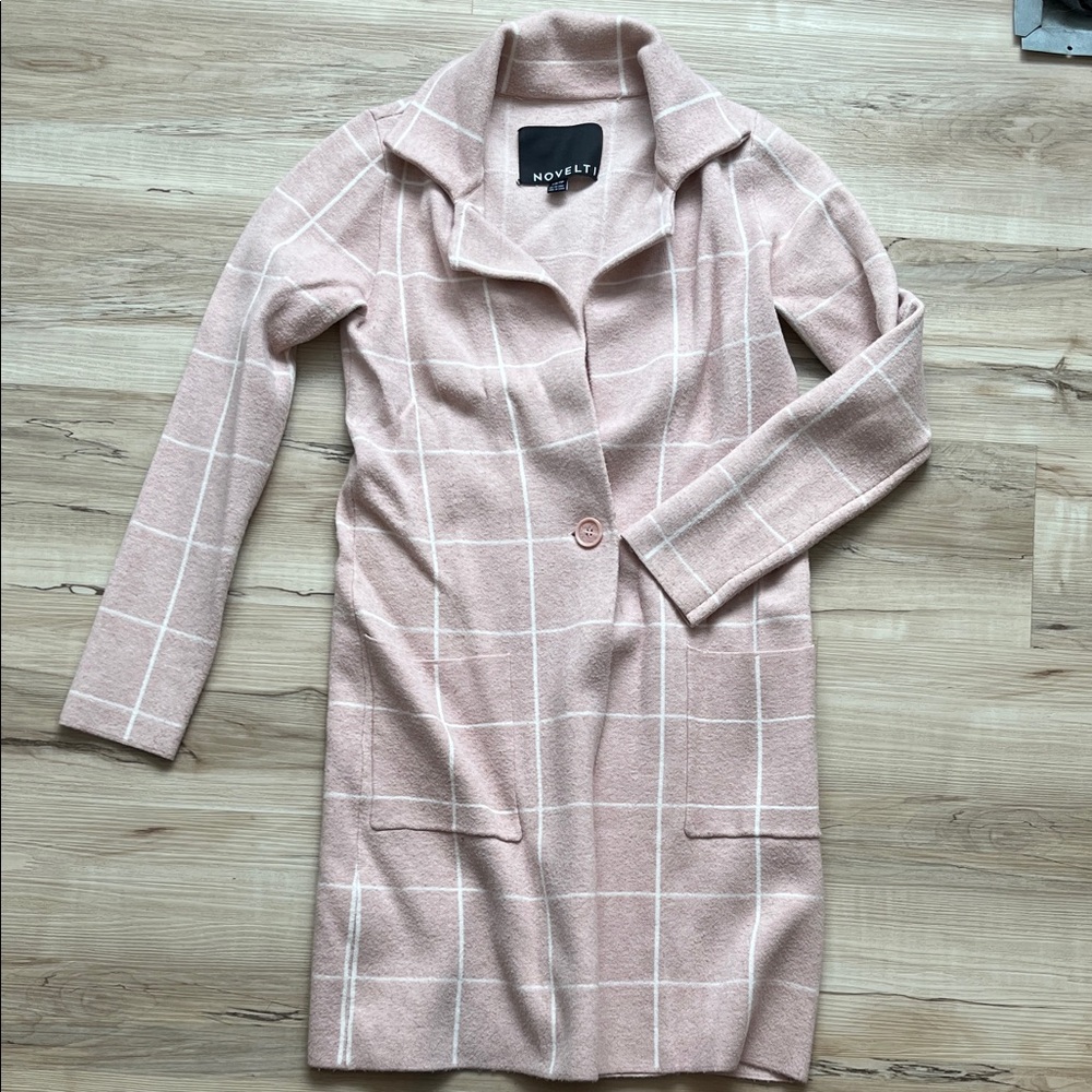 Novelti Women's Soft Pink Checkered Blazer